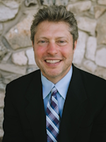 Photo of Todd Holmes